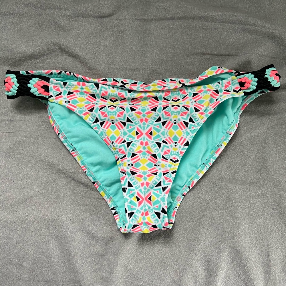 Target Women’s L bathing suit bottom